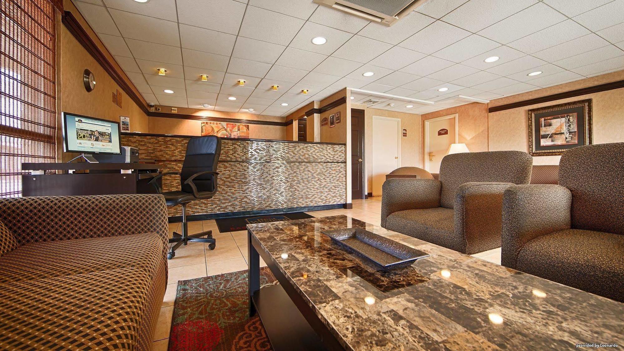 Surestay Hotel By Best Western East Brunswick Exteriér fotografie
